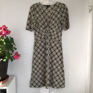 Banana Republic Silk/Cotton Blend Dress. Small